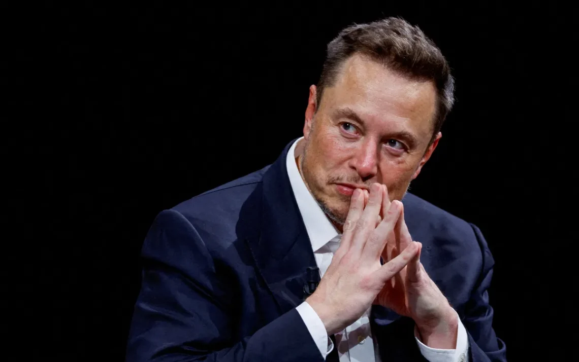 Elon Musk, fabricação adiantada, carros mais baratos